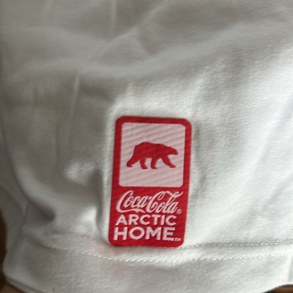 Coca Cola Polar Bear shirt - Picture 3 of 4